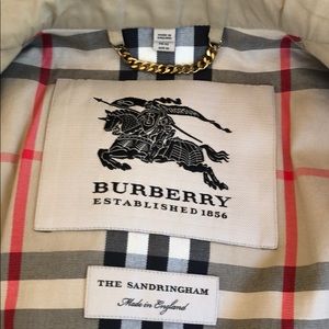 Burberry Jackets & Coats - ‼️Burberry Sandringham Trench Coat‼️ Burberry Jackets & Coats - ‼️Burberry Sandringham Trench Coat‼️